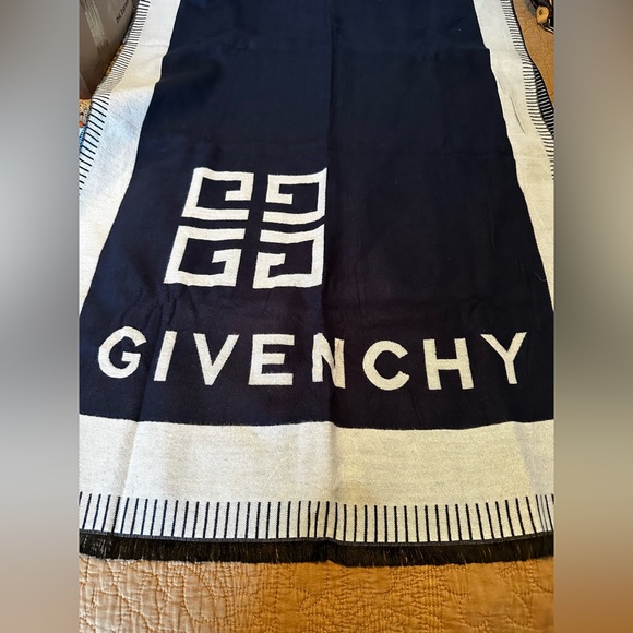 Givenchy Accessories - Givenchy scarf/wrap